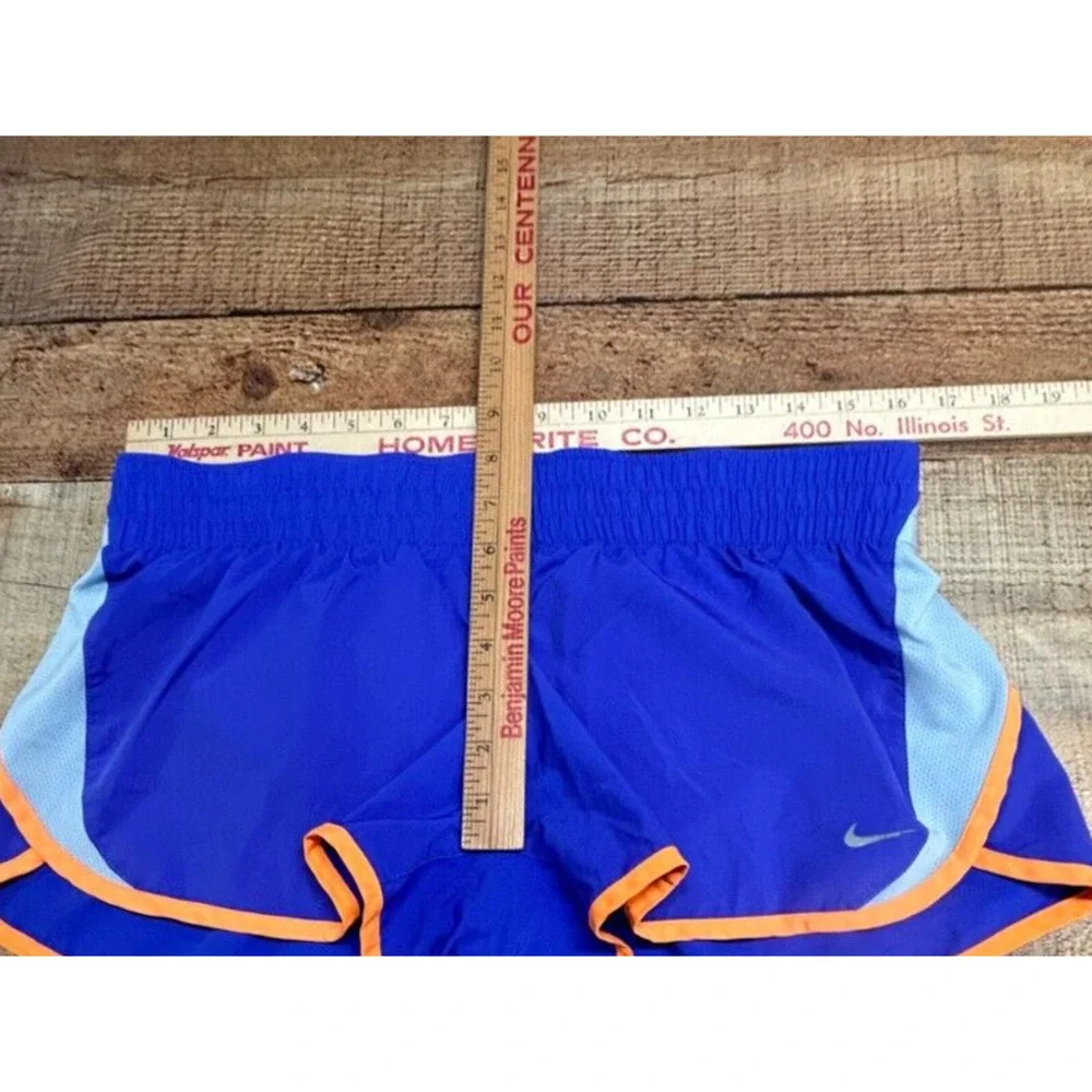 Nike Shorts Womens‎ Large Blue Dri Fit Measures 32X3 Dash Lined Elastic Waist